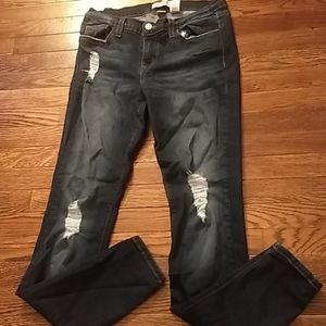 Judy Blue Distressed Skinny Jeans